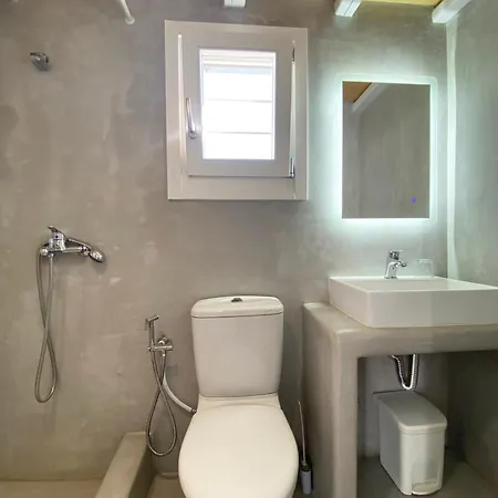 Myrto Apartment *